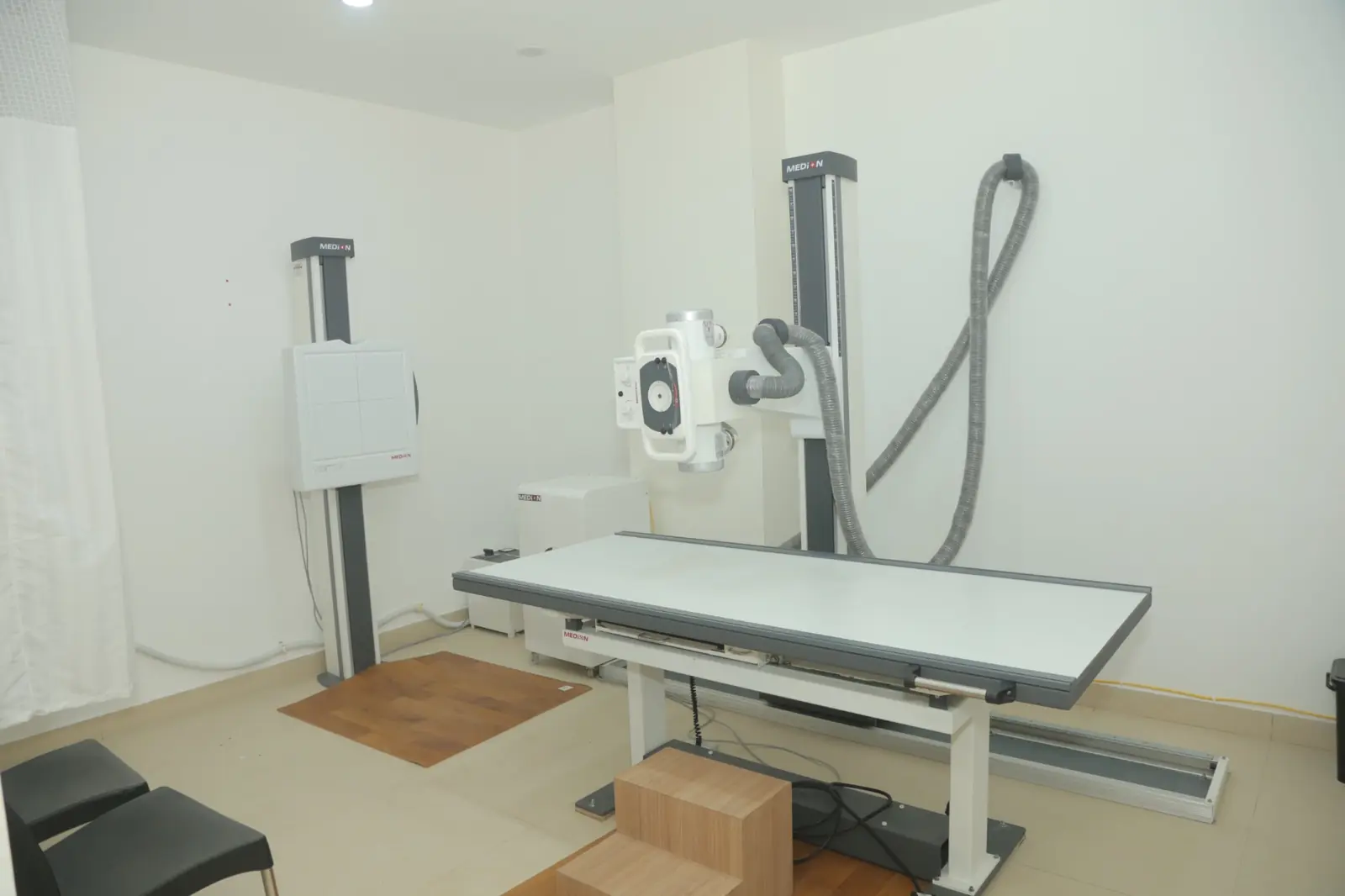 Digital X-Ray room at Apollo Clinic Jabalpur